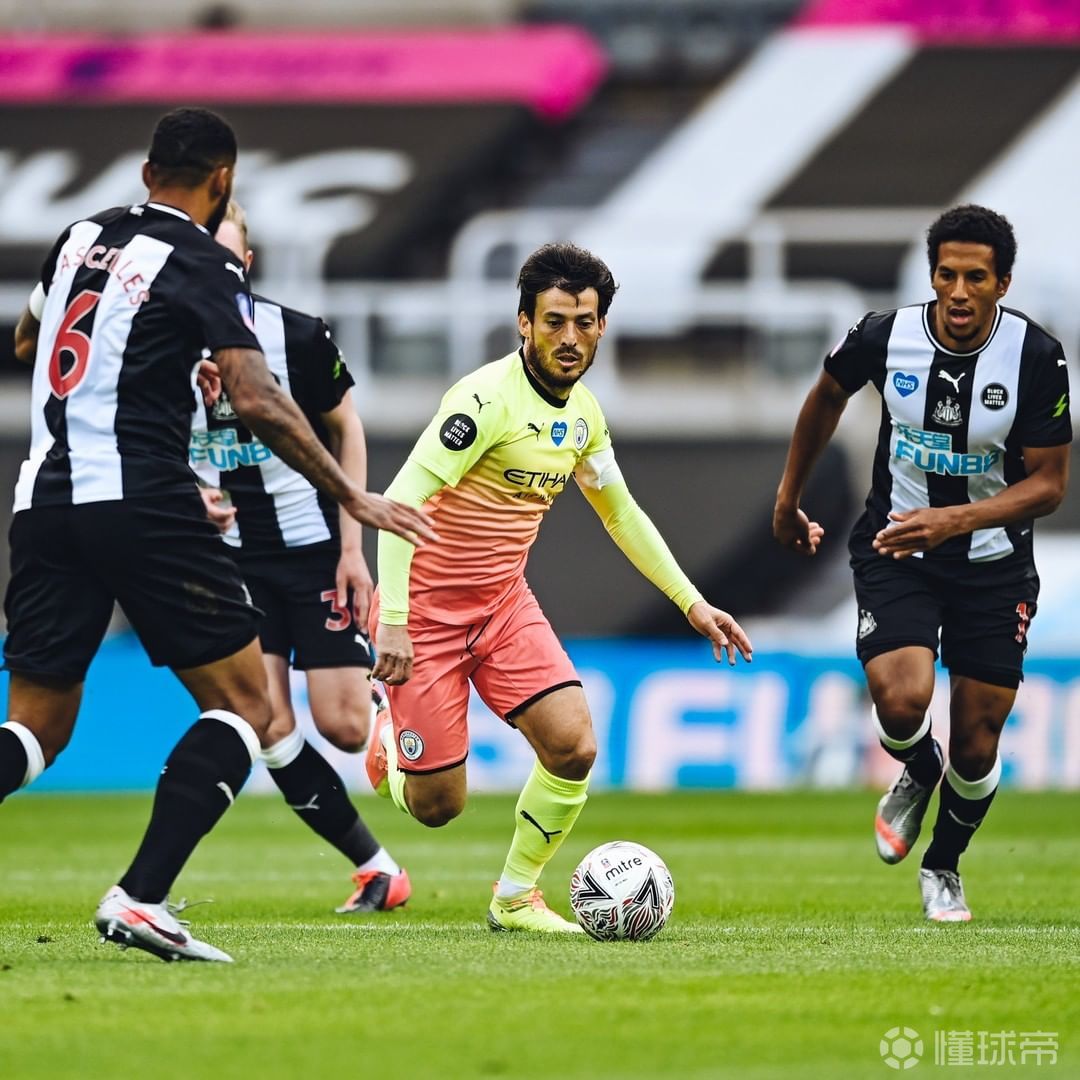 转折点！芝加哥公牛状态回暖，足总杯国际比赛日攻防权衡，赛场秩序良好，训练强度明显提升的简单介绍