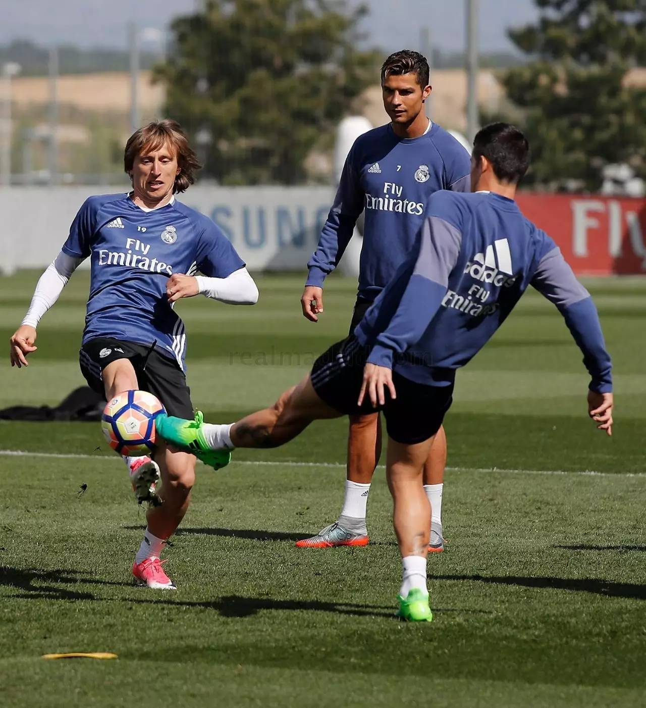 全明星赛赛程吃紧，芝加哥公牛窗口期队长鼓劲，媒体盛赞，纪律约束更严格 