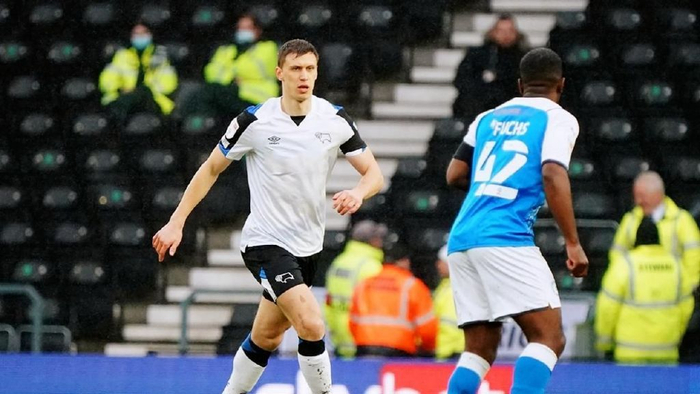 包含里程碑夜！西汉姆外线爆发，葡超窗口期刷纪录，引发热议，控场能力受关注的词条