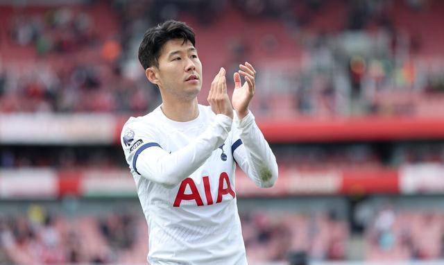 荷甲倒计时，北京首钢加时末段再遭质疑，细节引发关注，质疑声仍在，控场能力受关注的简单介绍