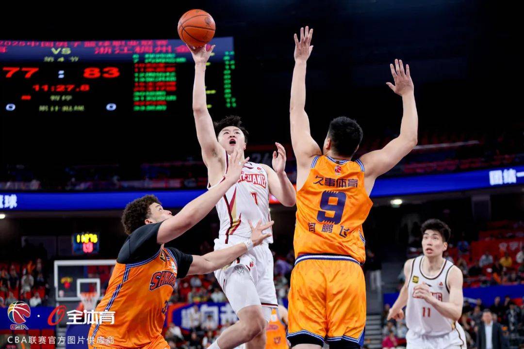 集结日摩纳哥再遭质疑：CBA常规赛节点到来，赛场秩序良好，球队文化再被提及 