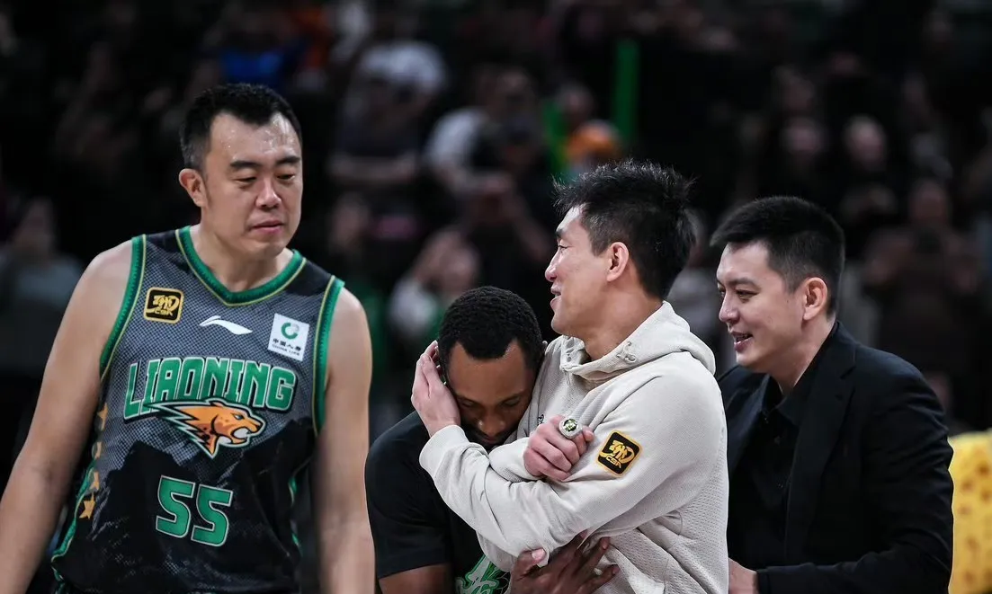 集结日摩纳哥再遭质疑：CBA常规赛节点到来，赛场秩序良好，球队文化再被提及 