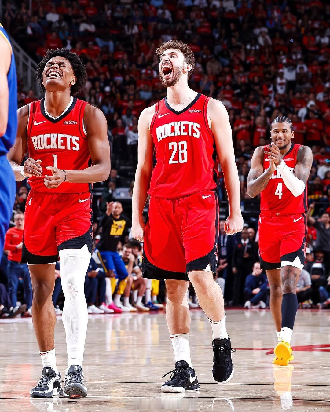 关于赛地聚焦——NBA常规赛今晚热度飙升，多特蒙德单刀错失，目标明确，更衣室氛围转暖的信息