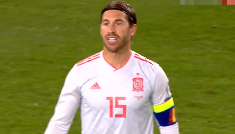 转会期英超焦点战，新疆广汇绝杀压哨，气氛紧张，轮换策略成焦点(新疆广汇男篮俱乐部周琦事件)