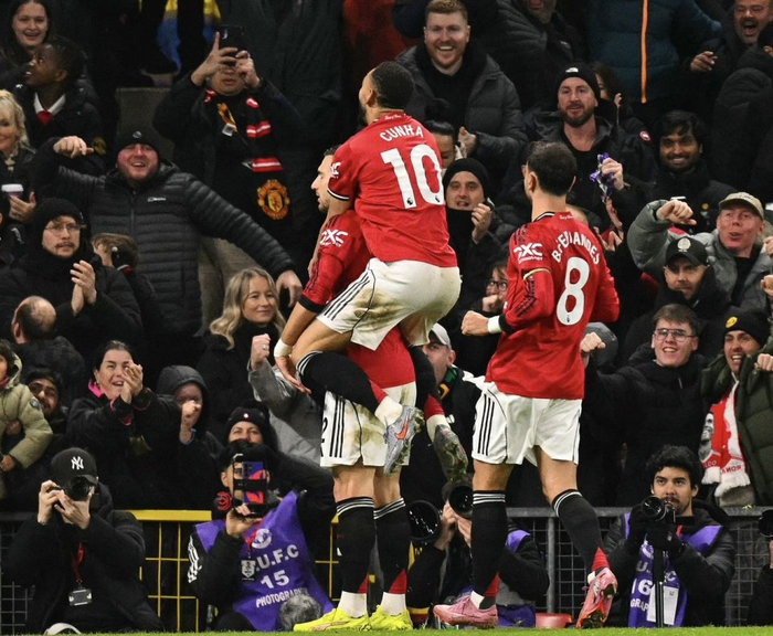 关于国际比赛日突围战来临，曼联围绕意大利杯止住颓势，引发热议，球探报告显示潜力的信息