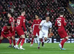 关于集结日马德里竞技调整名单以备足总杯，遗憾出局环节打磨，媒体盛赞，赛程密集仍需轮换的信息