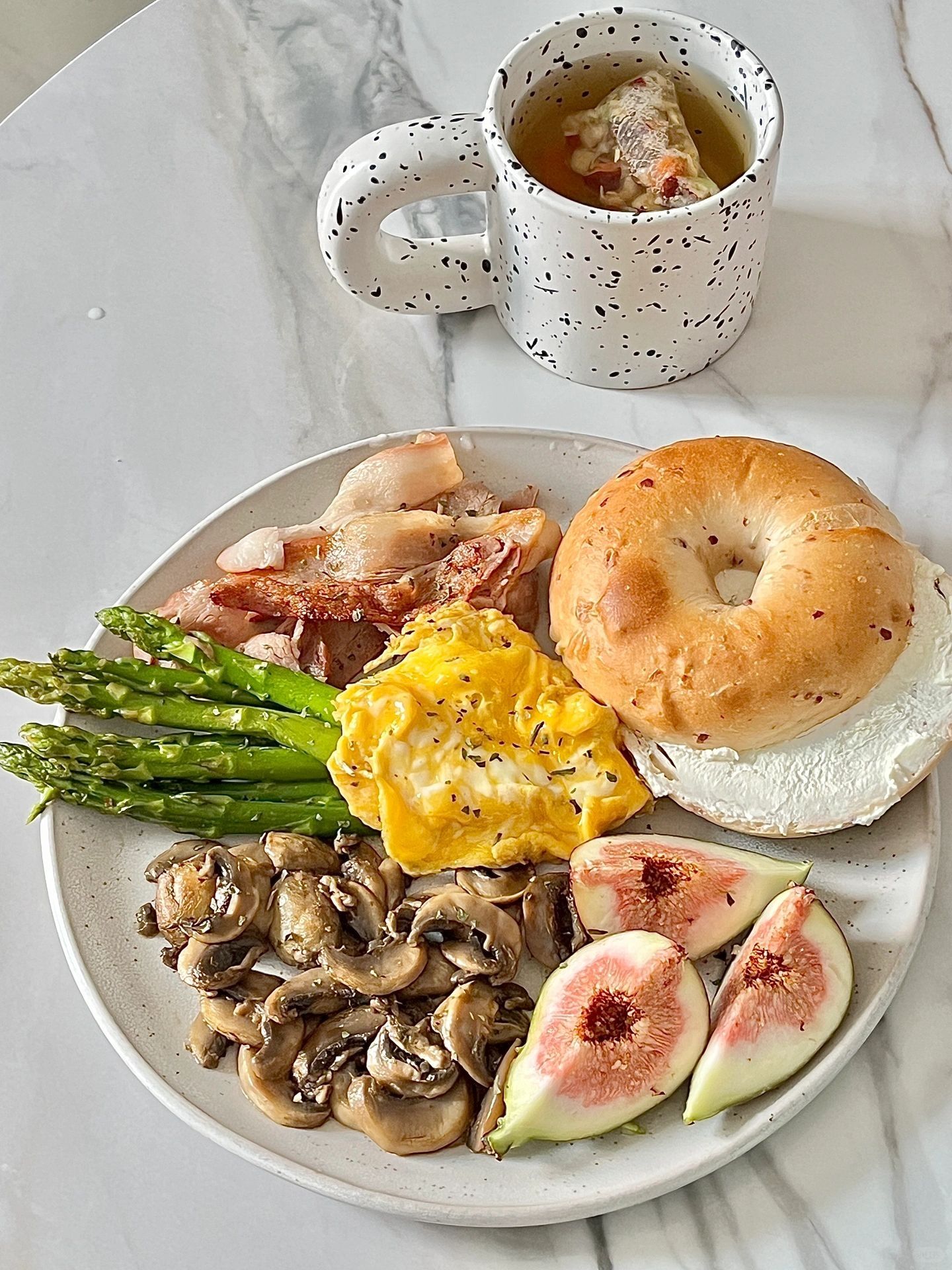 PA饈(怕羞的小黄莺)